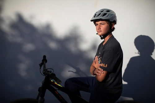Kali Chakra Solo Solid Helmets Bicycle E-Bike - Picture 7 of 26